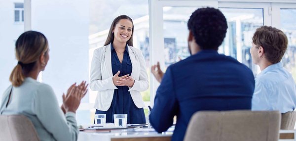 Comment les entreprises peuvent-elles appliquer le principe de non-discrimination dans leur politique de recrutement?