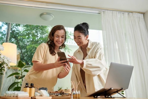 Quelles techniques de feedback en temps réel peuvent augmenter la productivité des équipes de vente?